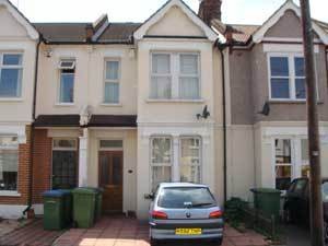 Large 2 Bedroom Victorian House